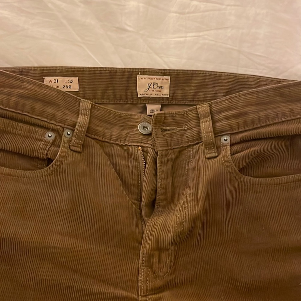 J.Crew Men’s light Brown corduroy pants, size 31/32